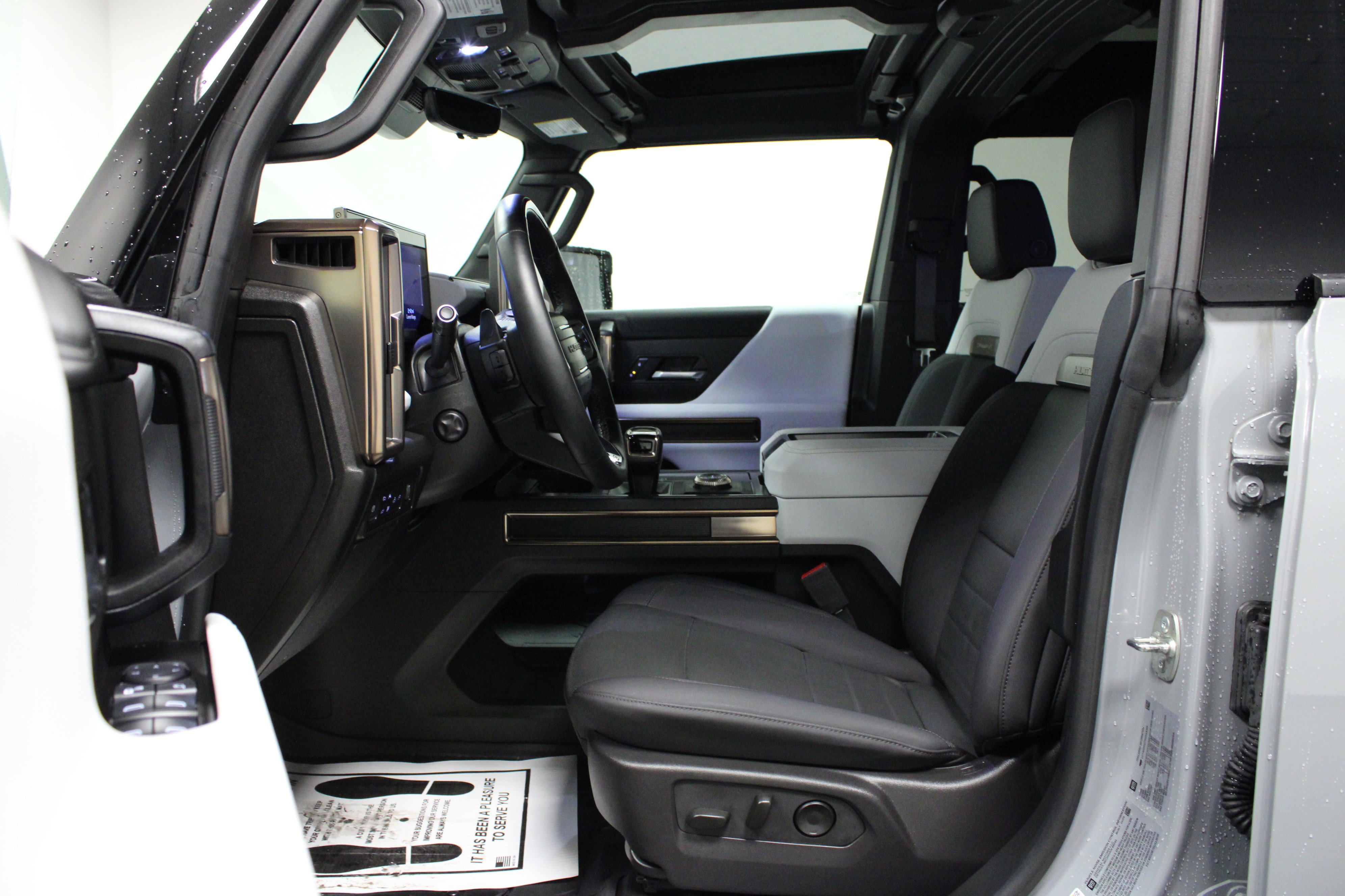 Used 2025 GMC Hummer EV 3X image 12