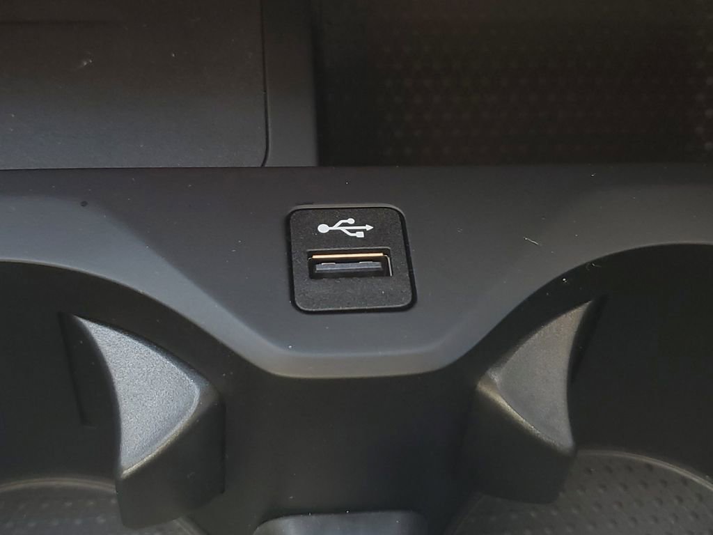 Used 2025 BMW X5 sDrive40i w/ M Sport Package image 31