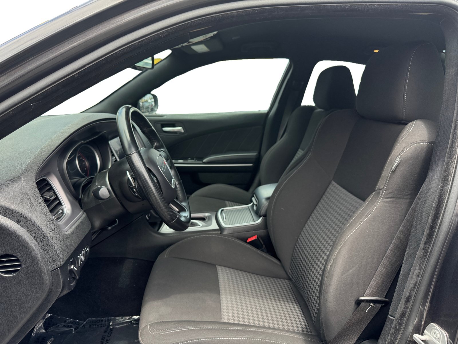 Used 2023 Dodge Charger R/T RWD image 9