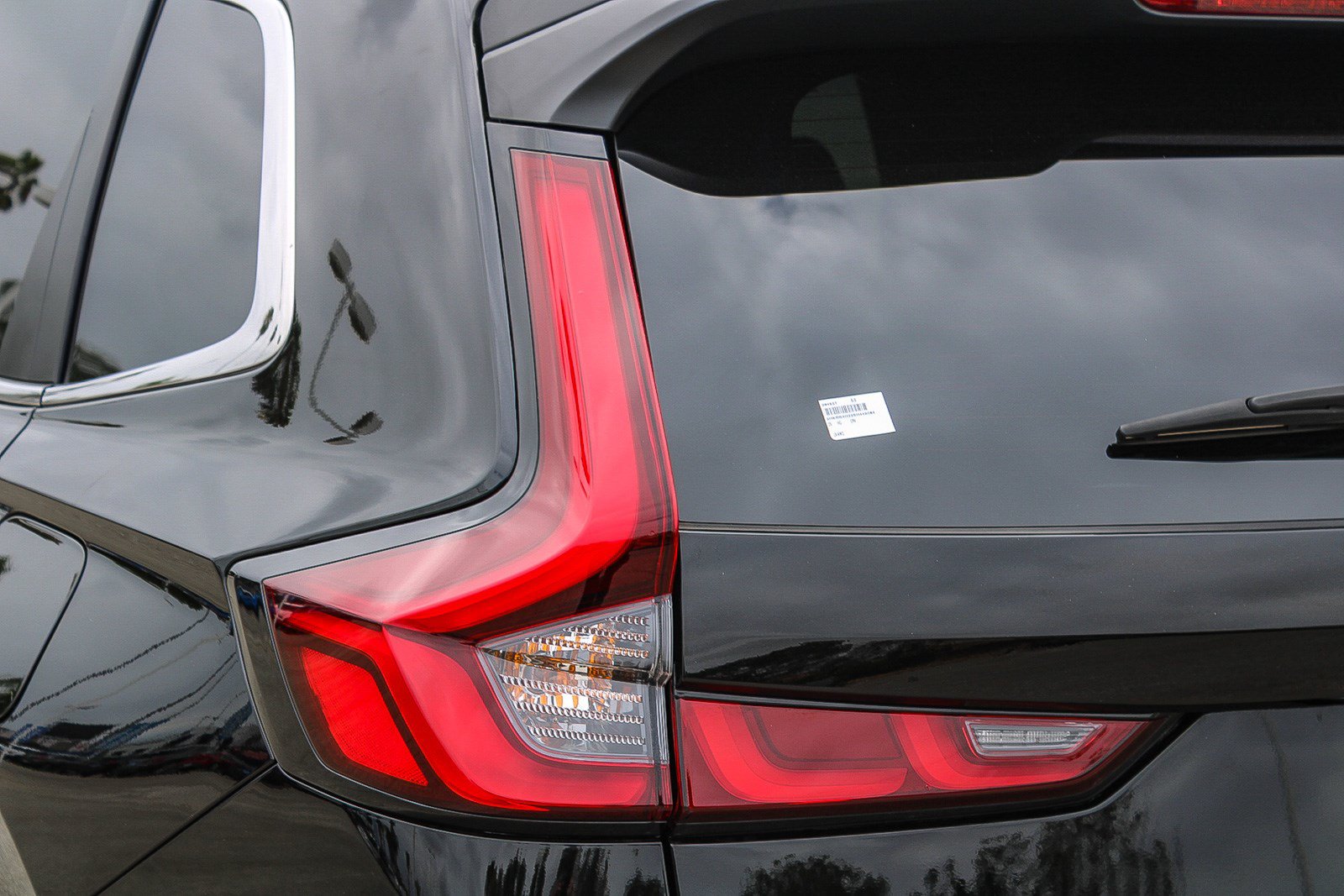 Certified 2025 Honda CR-V LX image 10