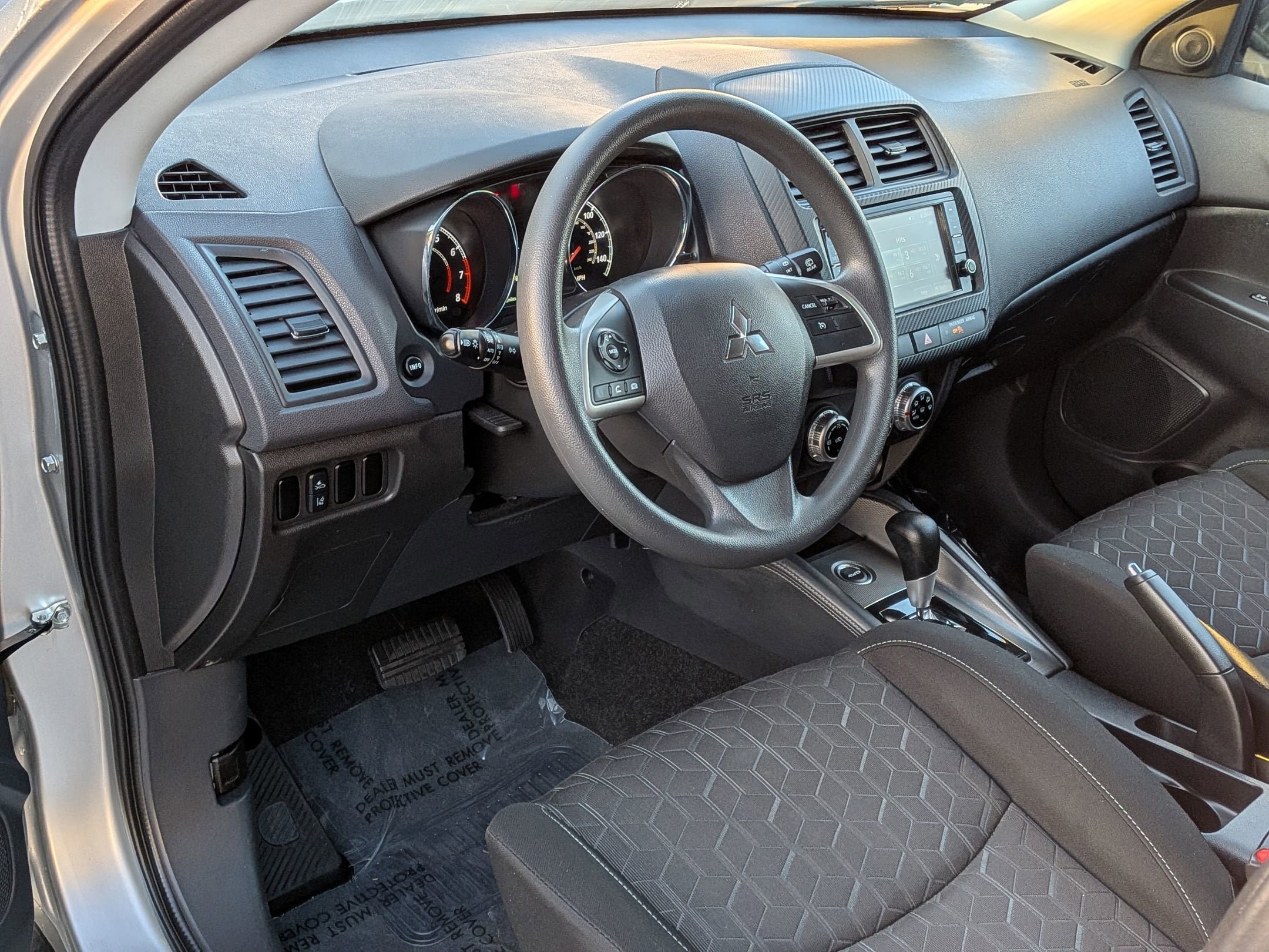 Used 2024 Mitsubishi Outlander Sport ES image 13