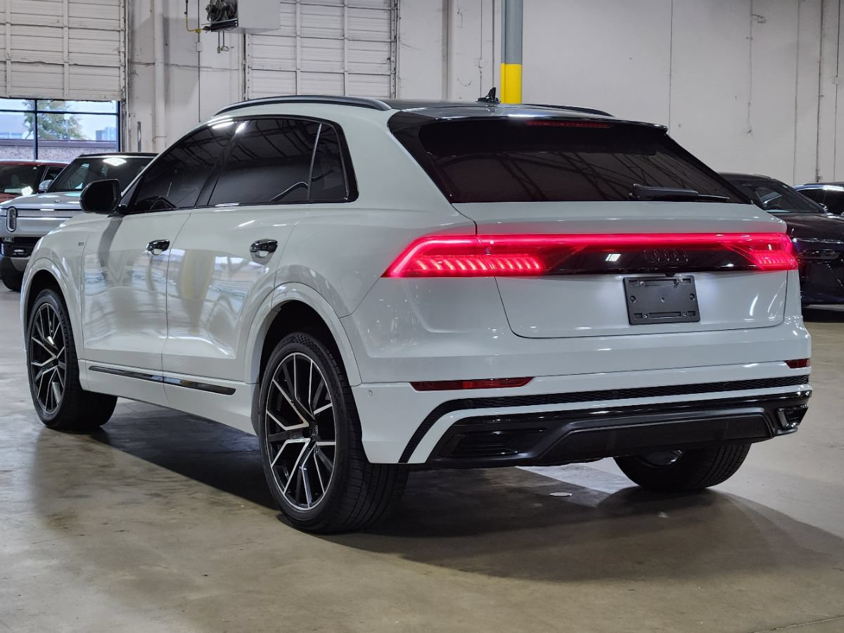 Used 2020 Audi Q8 Prestige AWD/4WD image 11