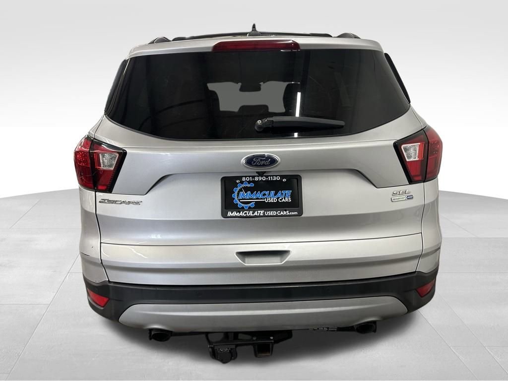 Used 2019 Ford Escape SEL image 4