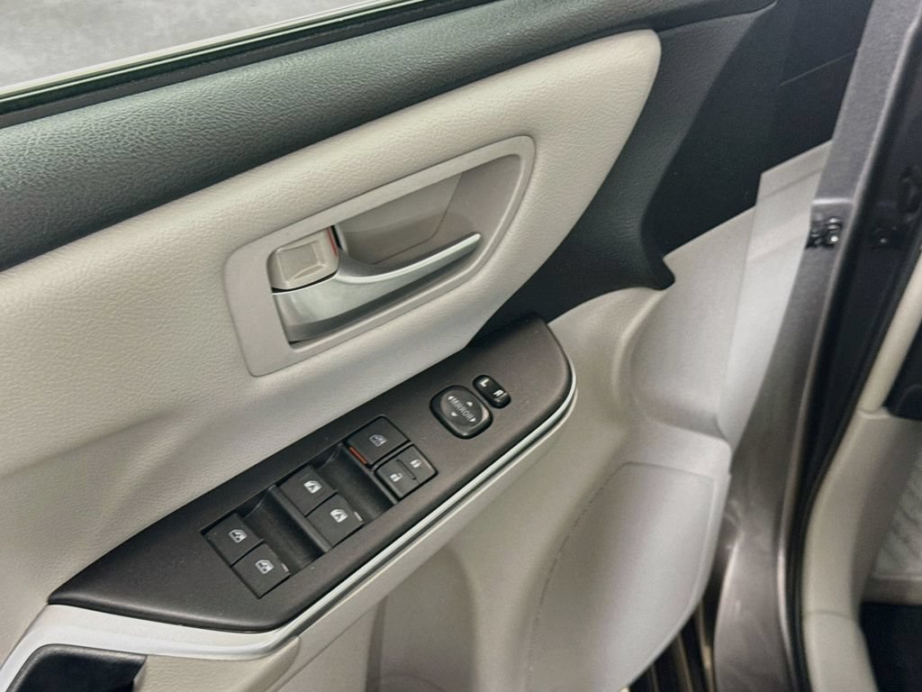 Certified 2017 Toyota Camry LE FWD image 17