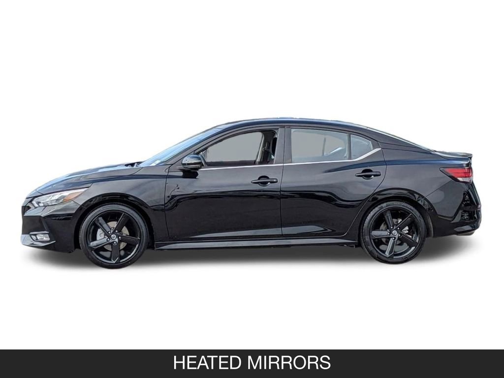 Used 2023 Nissan Sentra SR w/ Midnight Edition Package FWD image 5