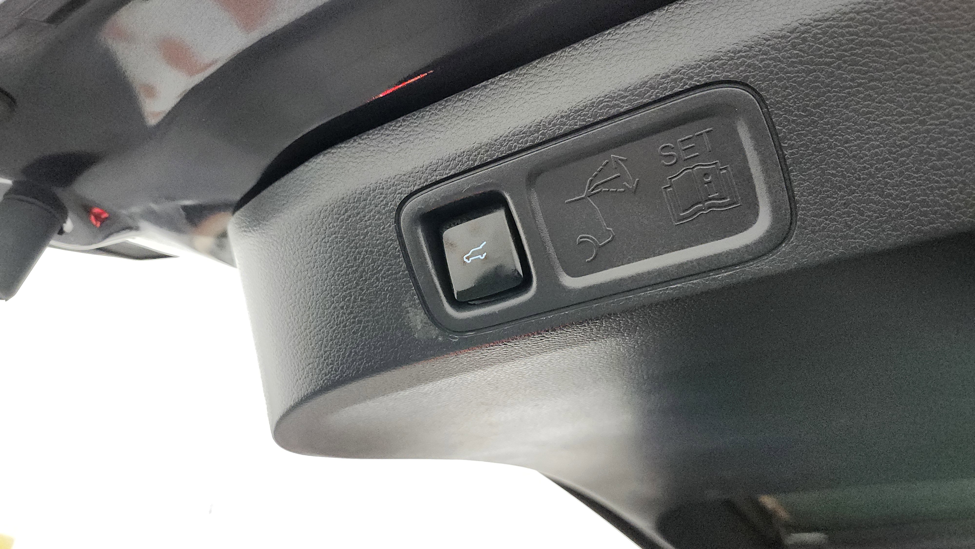 Used 2024 Ford Expedition Limited image 24