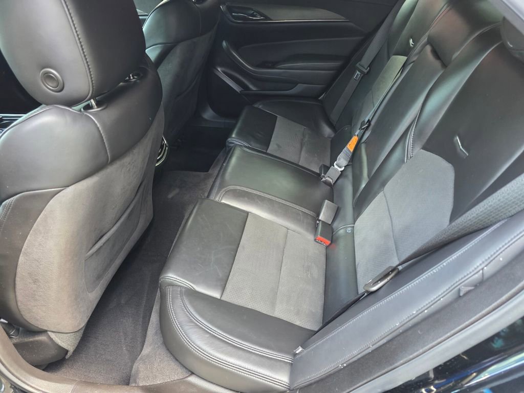 Used 2019 Cadillac CTS V w/ Luxury Package RWD image 16