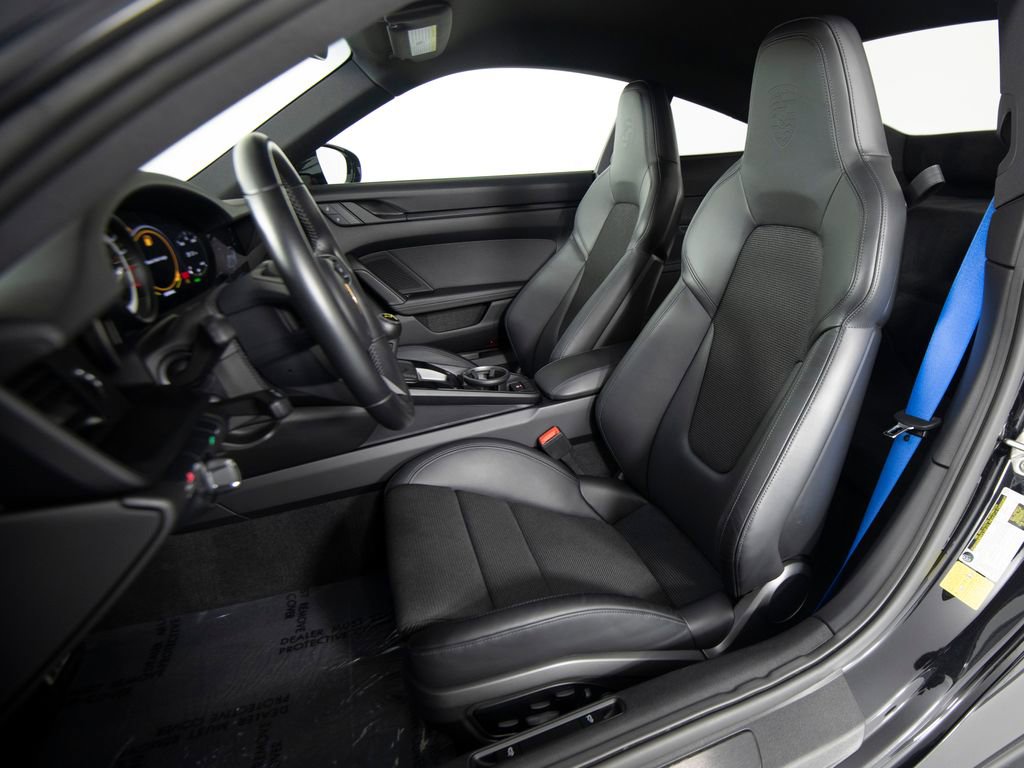 Certified 2022 Porsche 911 GT3 RWD image 5