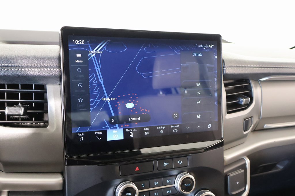 Used 2023 Ford Expedition Max XLT image 7