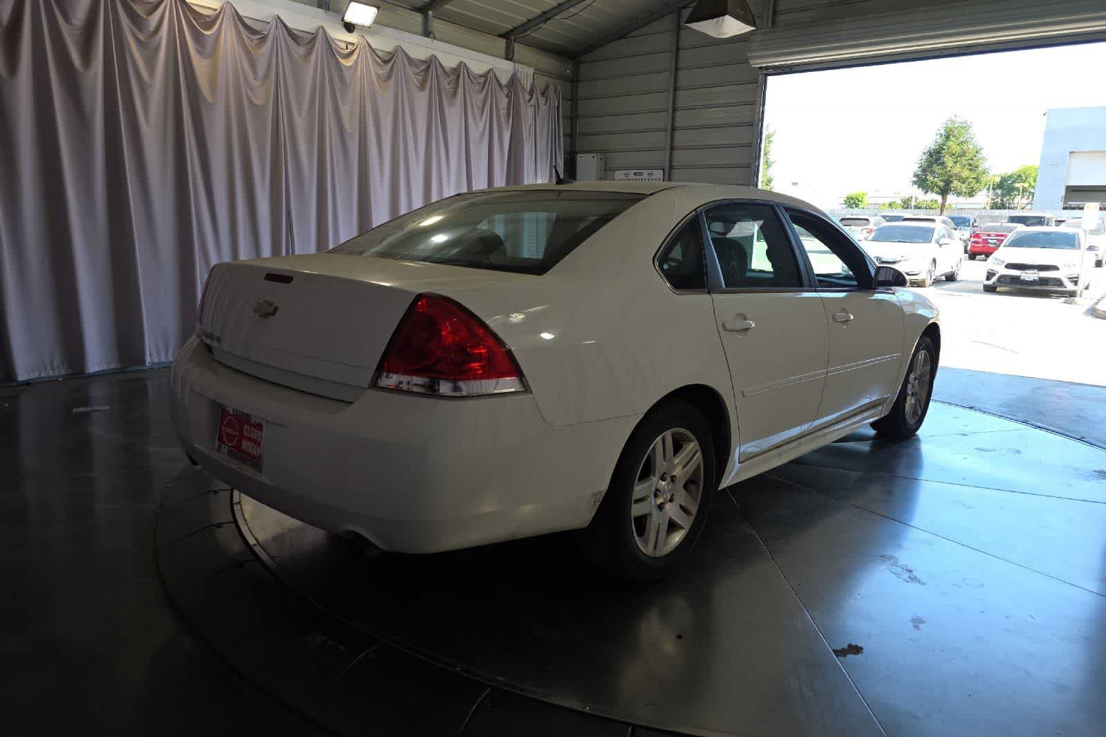 Used 2013 Chevrolet Impala LT FWD image 3