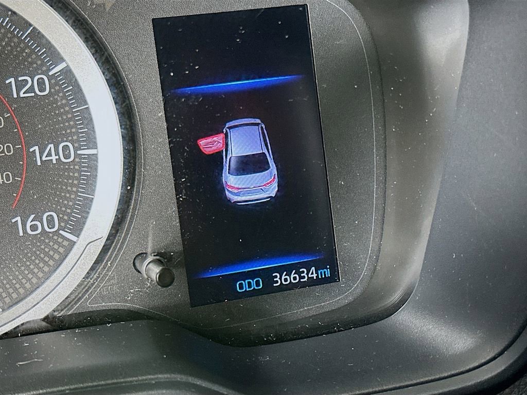 Used 2022 Toyota Corolla SE image 17