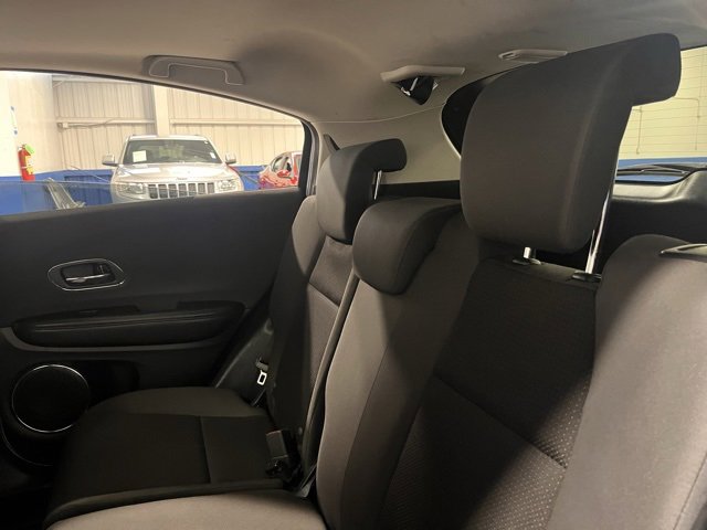 Used 2019 Honda HR-V EX image 17