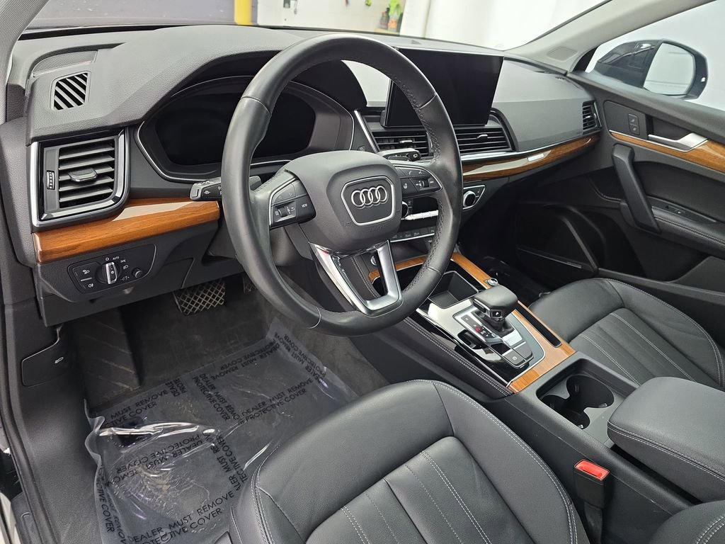 Used 2023 Audi Q5 2.0T Premium Plus w/ Premium Plus Package image 31