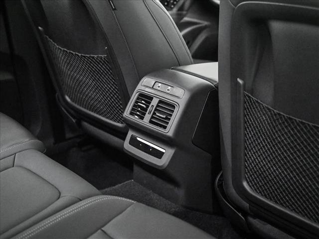 Used 2025 Audi Q5 Premium w/ Convenience Package AWD/4WD image 18