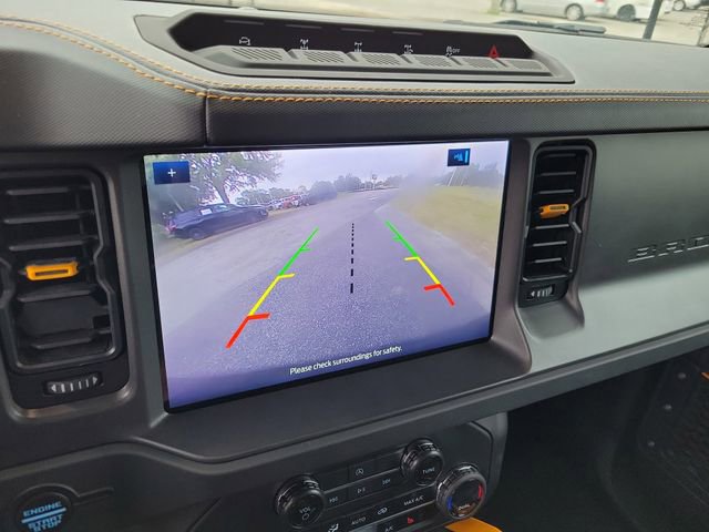 Used 2024 Ford Bronco Badlands image 20