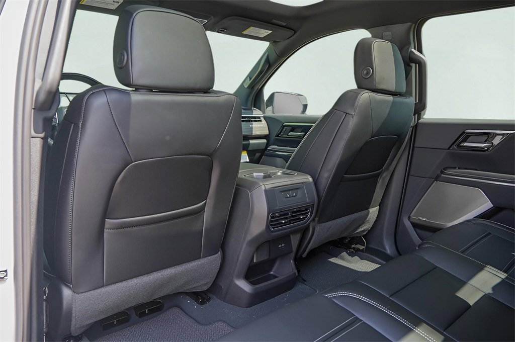 New 2025 GMC Sierra EV Denali image 18