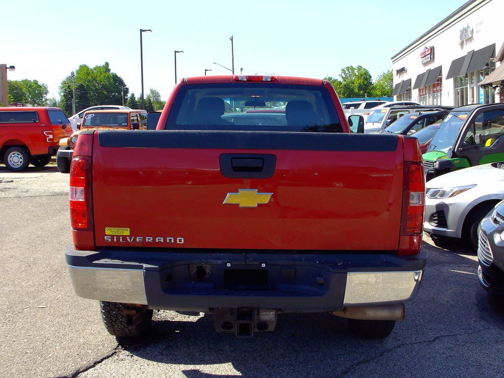 Used 2013 Chevrolet Silverado 3500 W/T RWD image 4