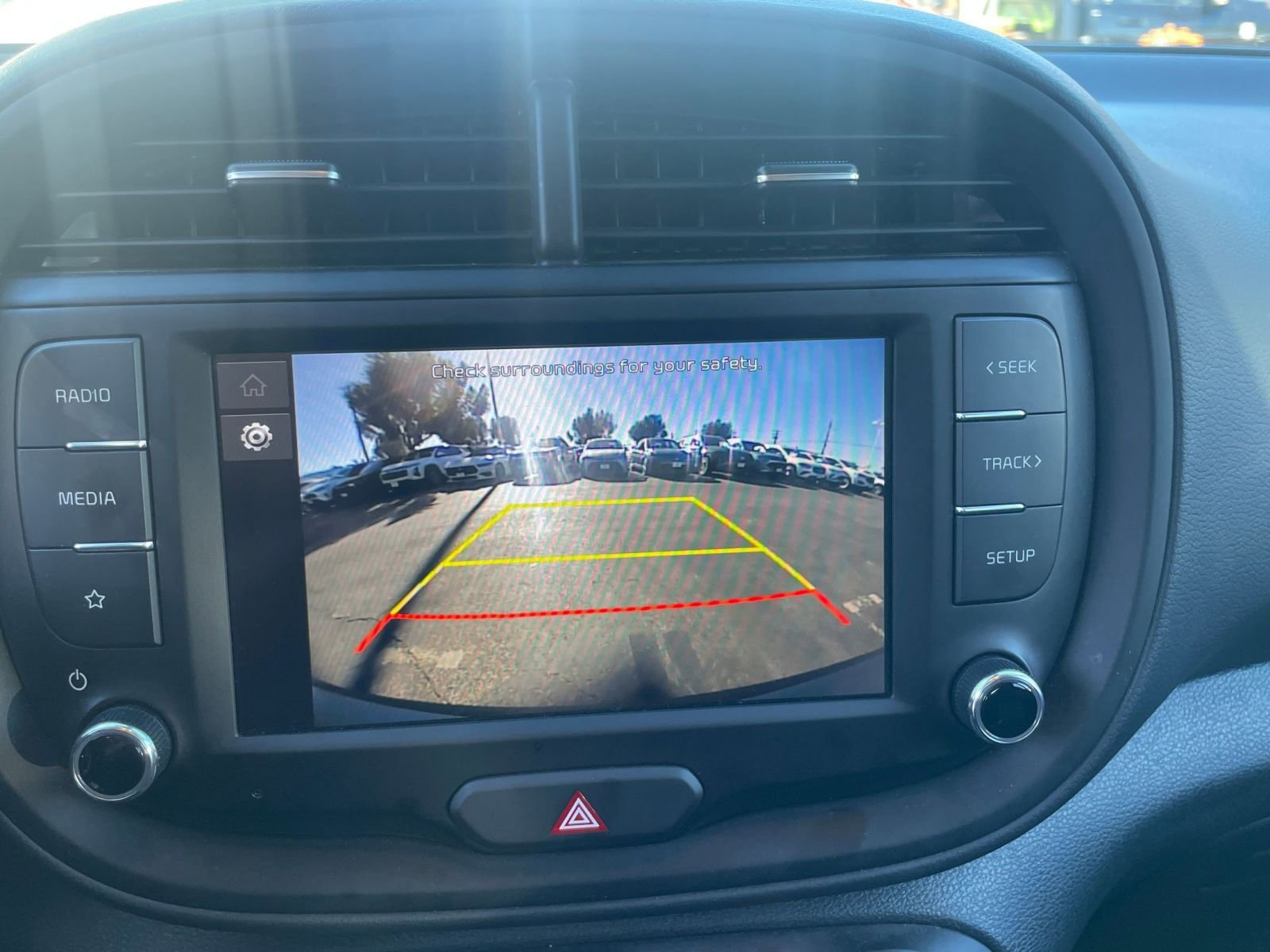 Used 2025 Kia Soul LX w/ LX Technology Package image 17