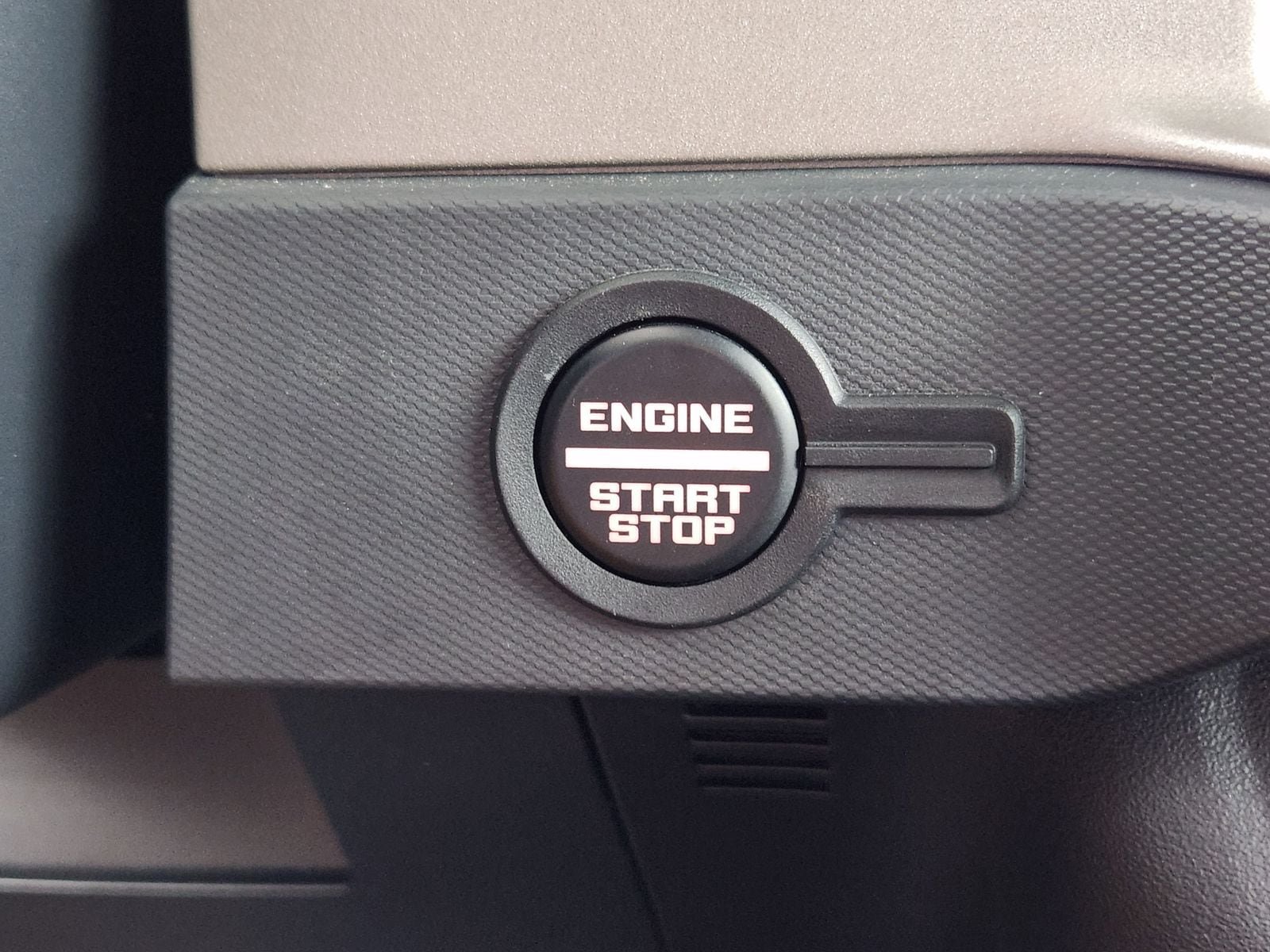 Used 2024 Ford Bronco Raptor AWD/4WD image 29