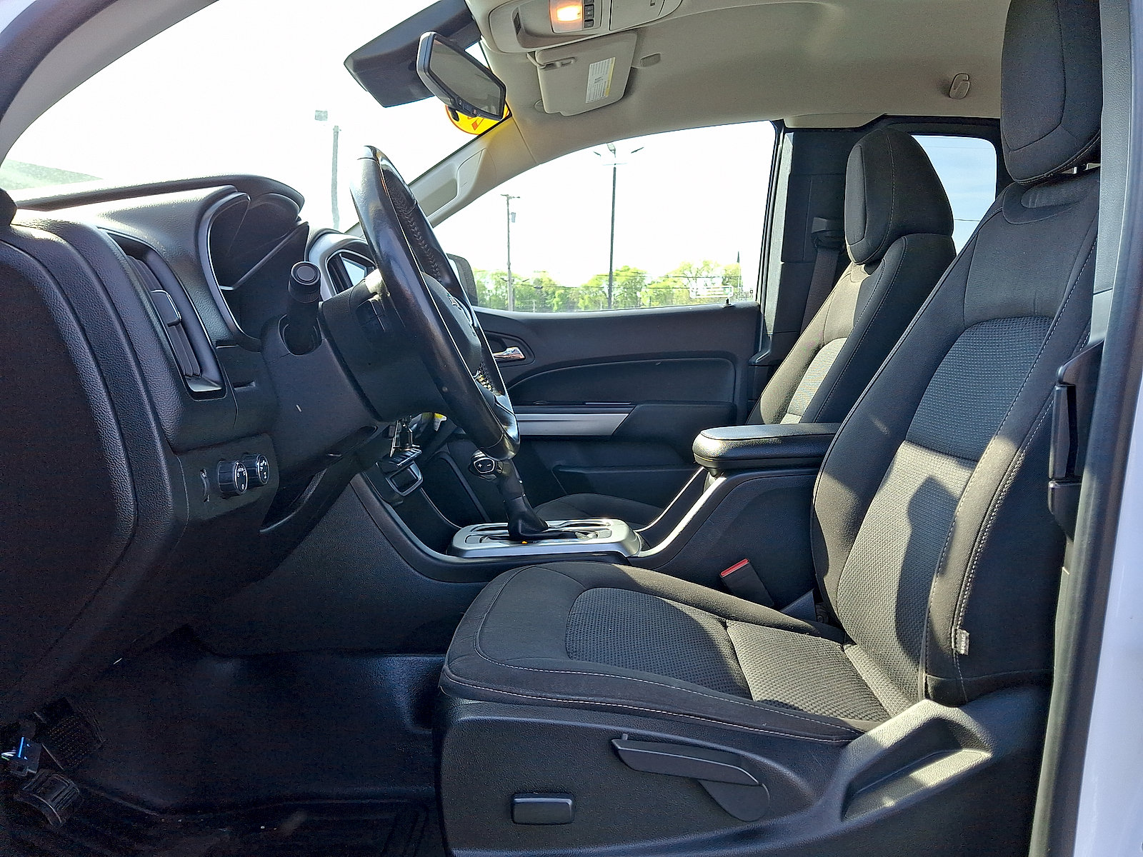 Used 2020 Chevrolet Colorado LT w/ Safety Package AWD/4WD video 3