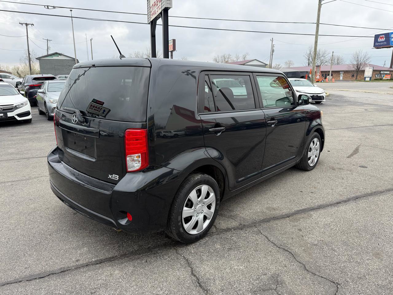 Used 2015 Scion xB image 6