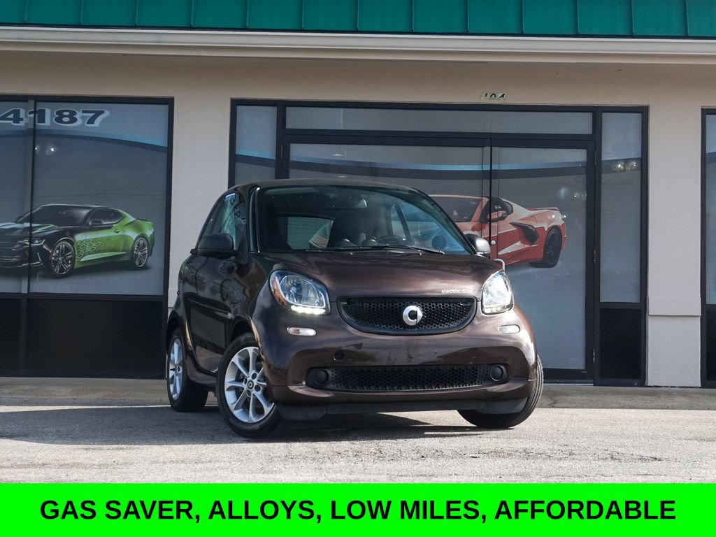 Used 2018 smart fortwo electric drive RWD image 1