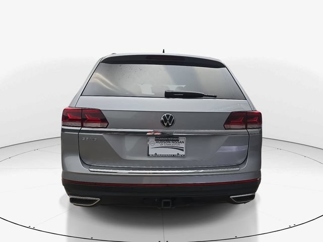 Used 2023 Volkswagen Atlas SE w/ Panoramic Sunroof Package FWD image 5