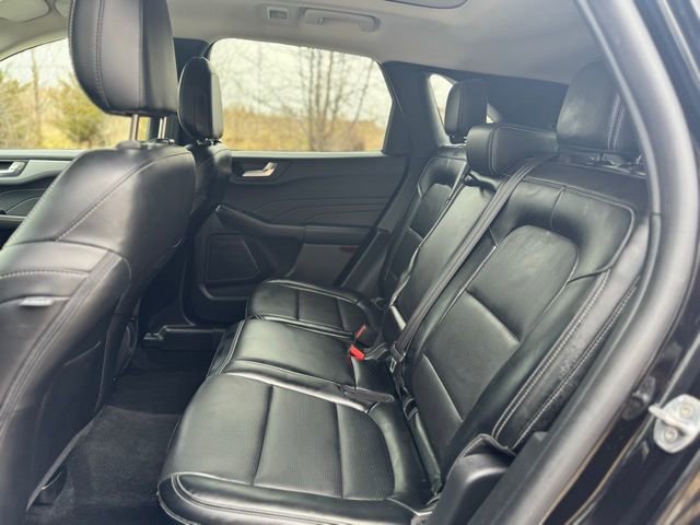 Used 2024 Ford Escape Platinum image 14