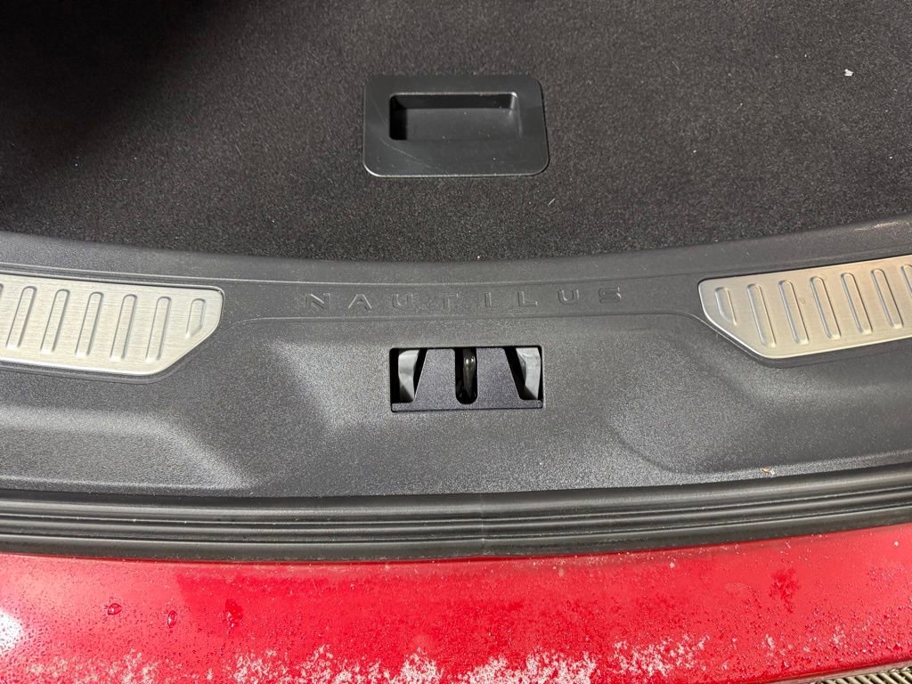 New 2024 Lincoln Nautilus Reserve w/ Equipment Group 202A image 50