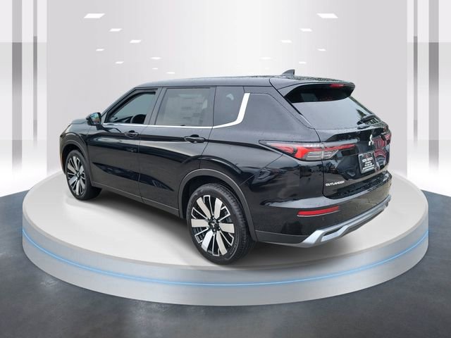 New 2025 Mitsubishi Outlander SE image 4