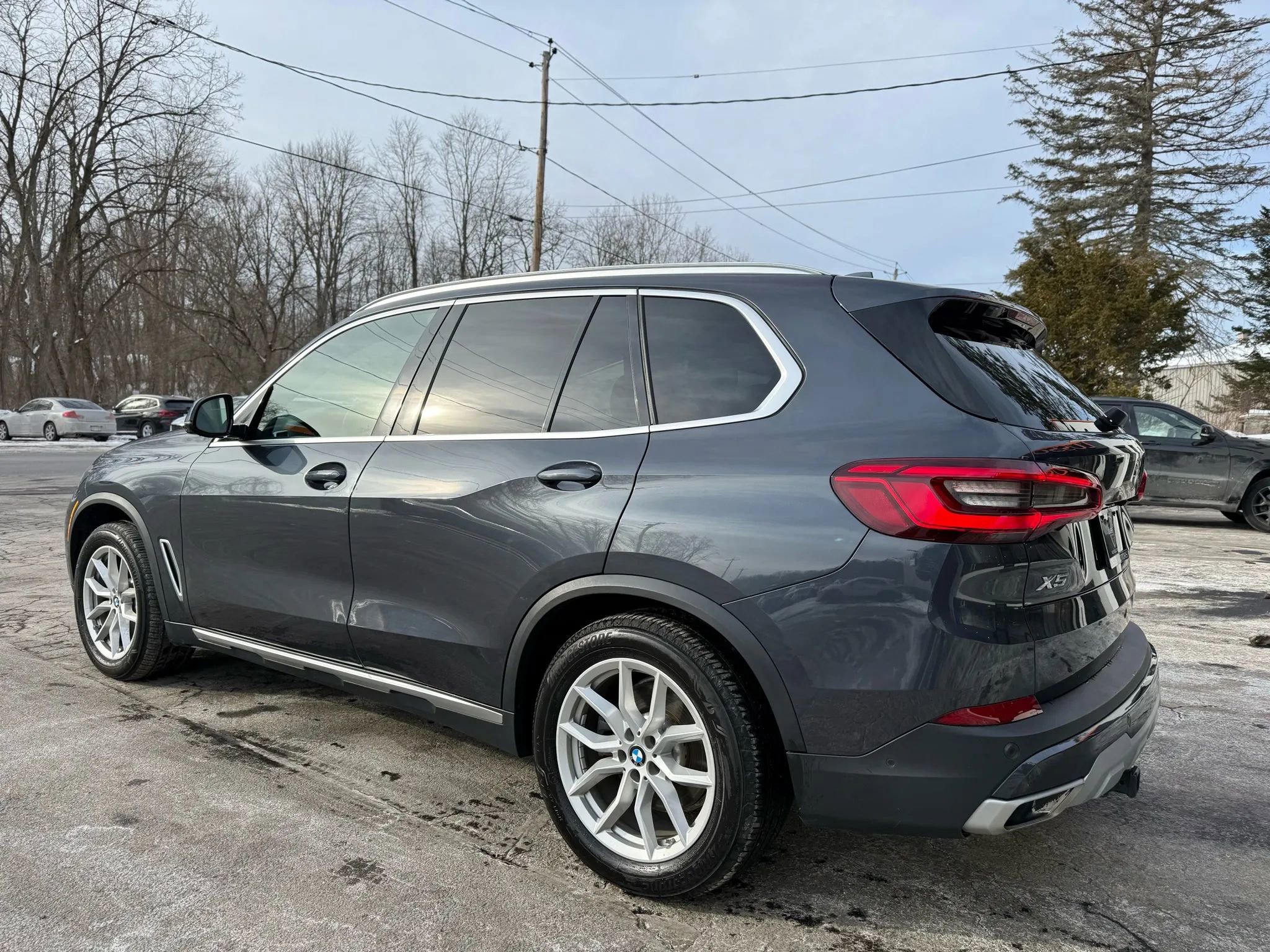 Used 2020 BMW X5 xDrive40i w/ Convenience Package AWD/4WD image 4
