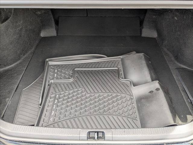 Used 2025 Toyota Camry SE FWD image 6