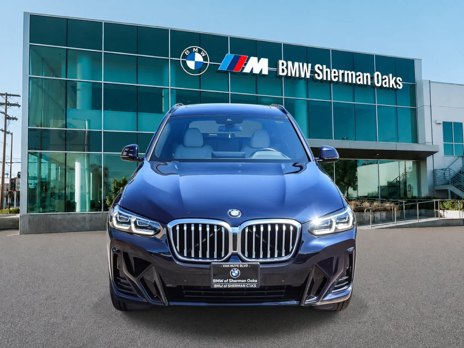 Used 2022 BMW X3 sDrive30i w/ M Sport Package 2 RWD image 2
