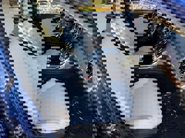 Used 2024 Mercedes-Benz C 300 4MATIC Sedan image 6