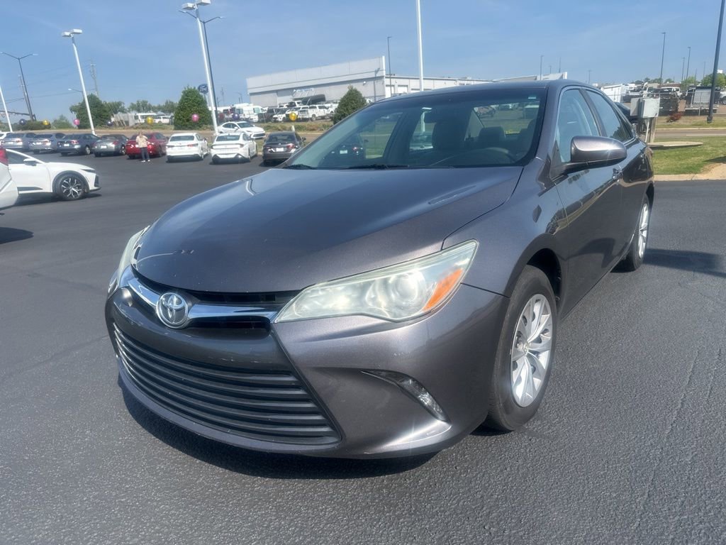 Used 2016 Toyota Camry LE