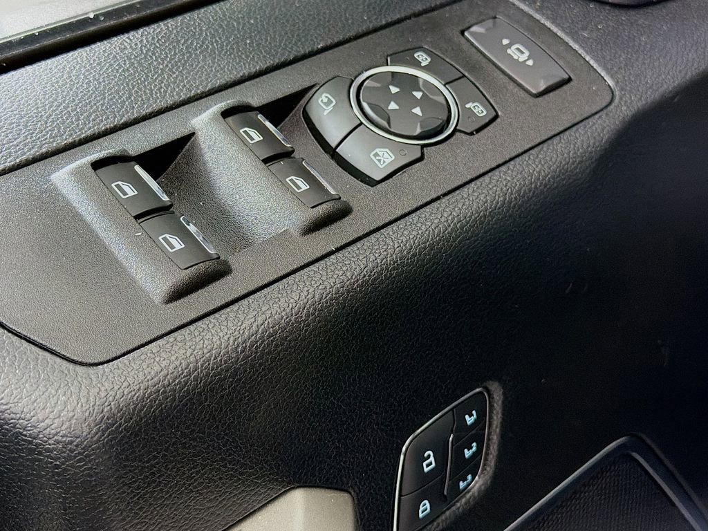 Used 2021 Ford F250 Lariat image 22