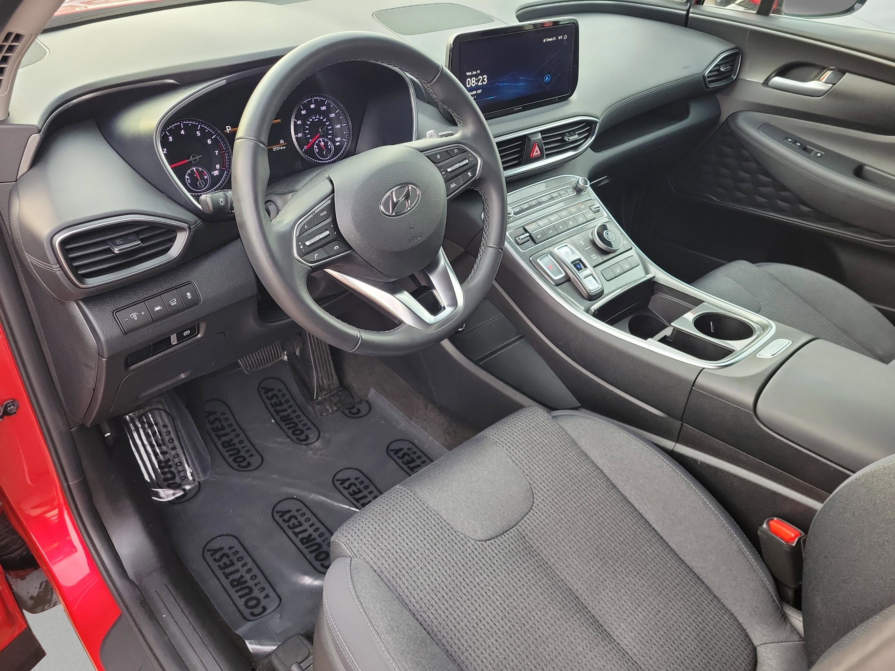 Certified 2023 Hyundai Santa Fe SEL image 22