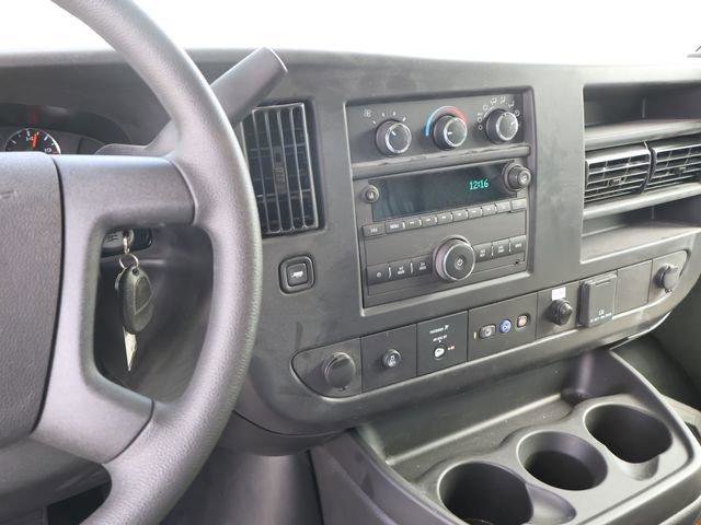 New 2025 GMC Savana 3500 w/ Power Convenience Package image 15