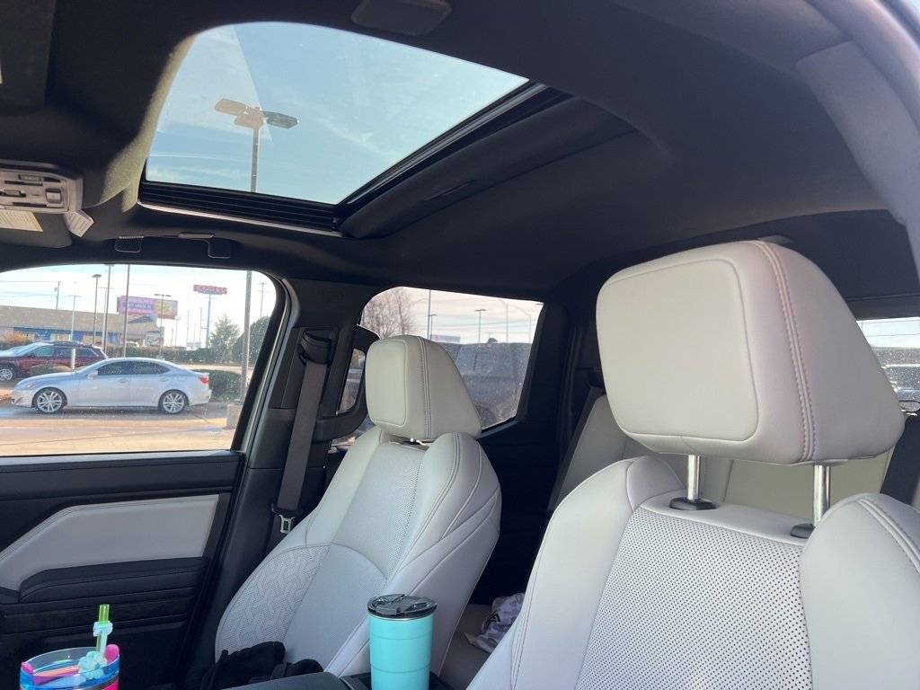 Used 2024 Toyota Tacoma Limited image 7