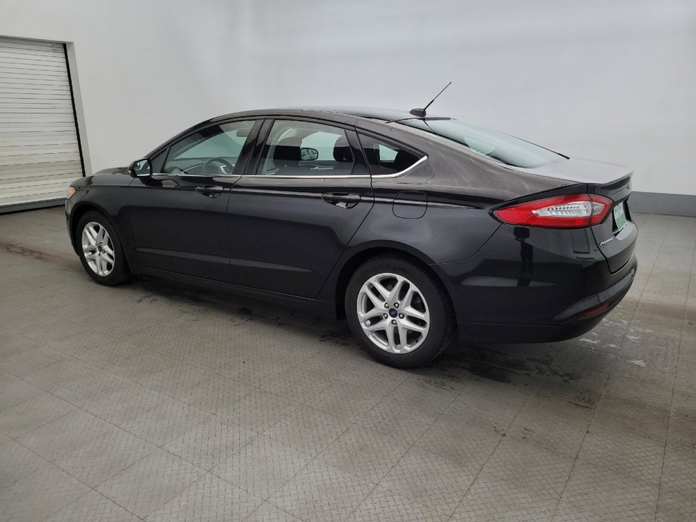 Used 2014 Ford Fusion SE image 3