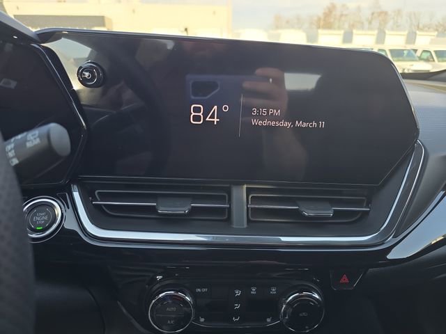 New 2026 Chevrolet Trax RS w/ Sunroof Package FWD image 14