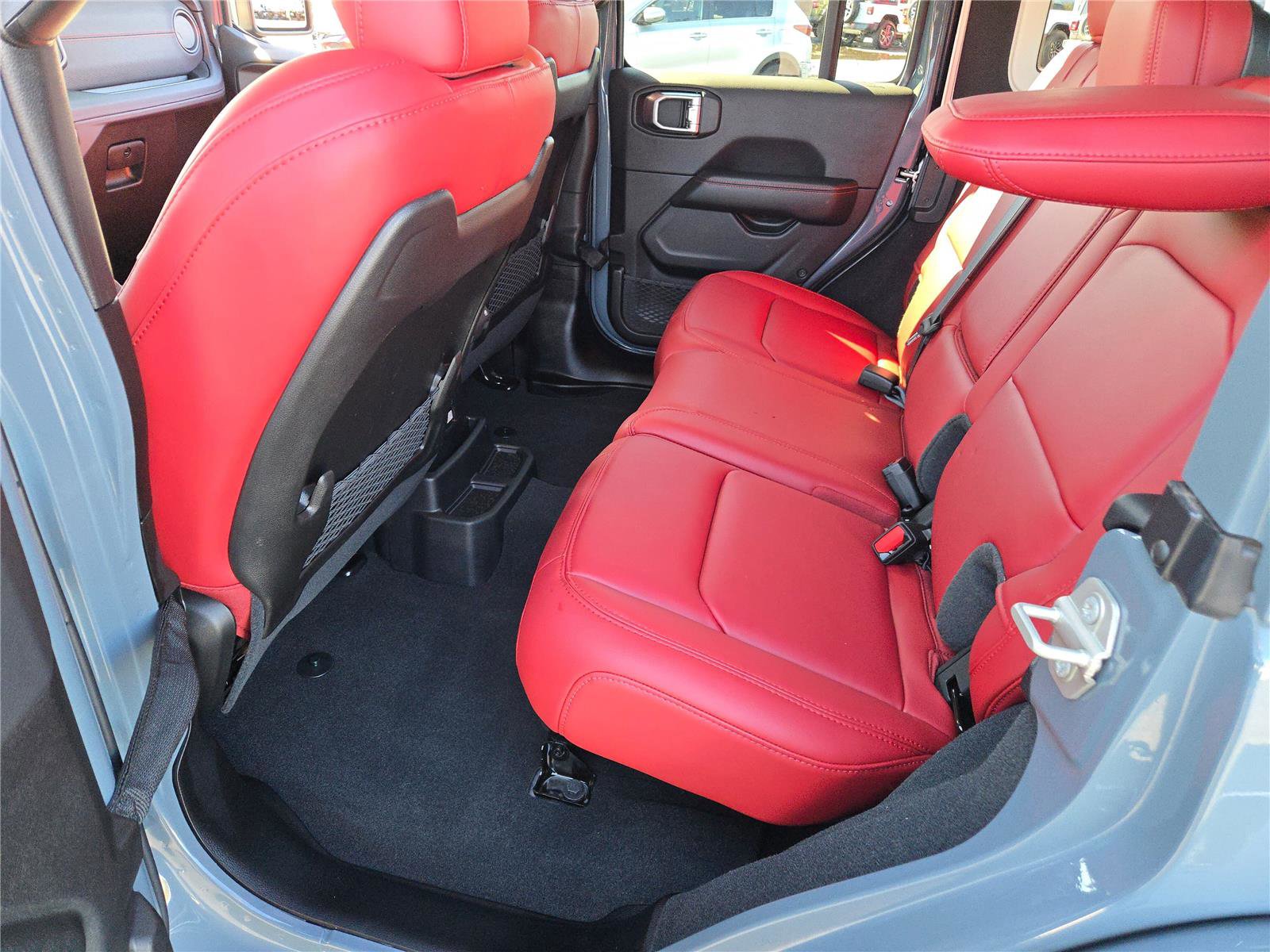 Used 2024 Jeep Wrangler Unlimited Rubicon 392 image 21