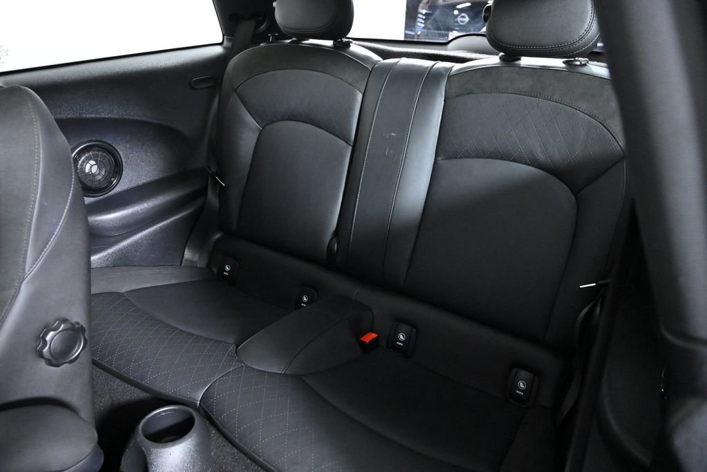 Used 2024 MINI Cooper SE image 26