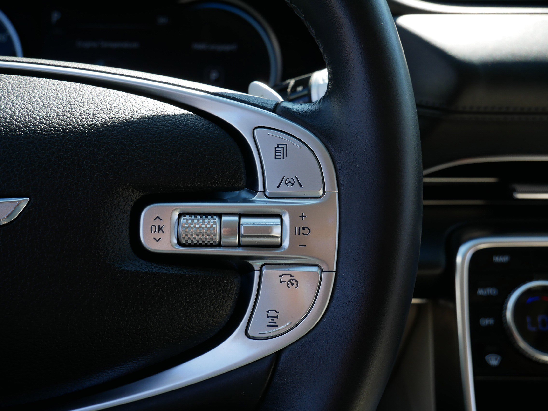 Used 2024 Genesis GV80 2.5T image 29