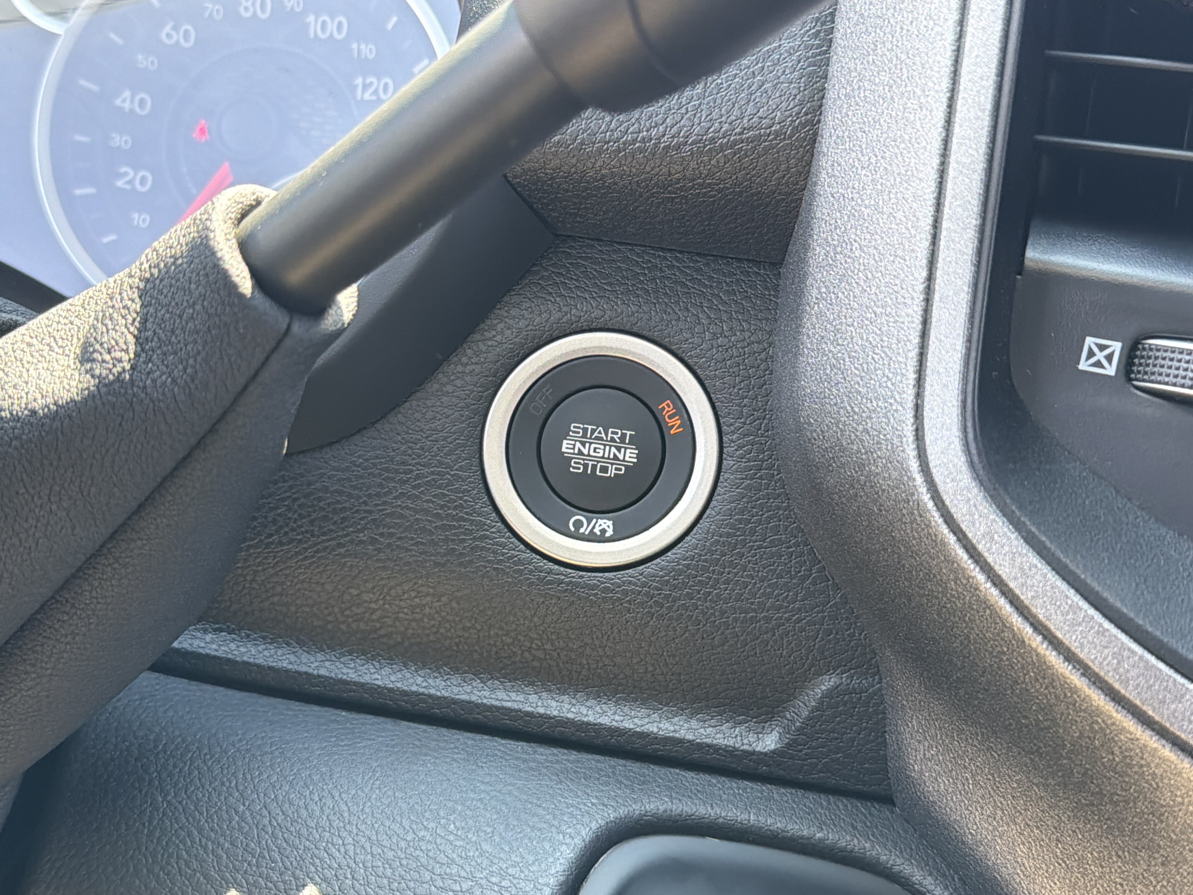 New 2026 RAM 2500 Tradesman AWD/4WD image 21