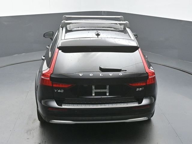 Used 2023 Volvo V60 B5 Cross Country Plus w/ Climate Package AWD/4WD image 46