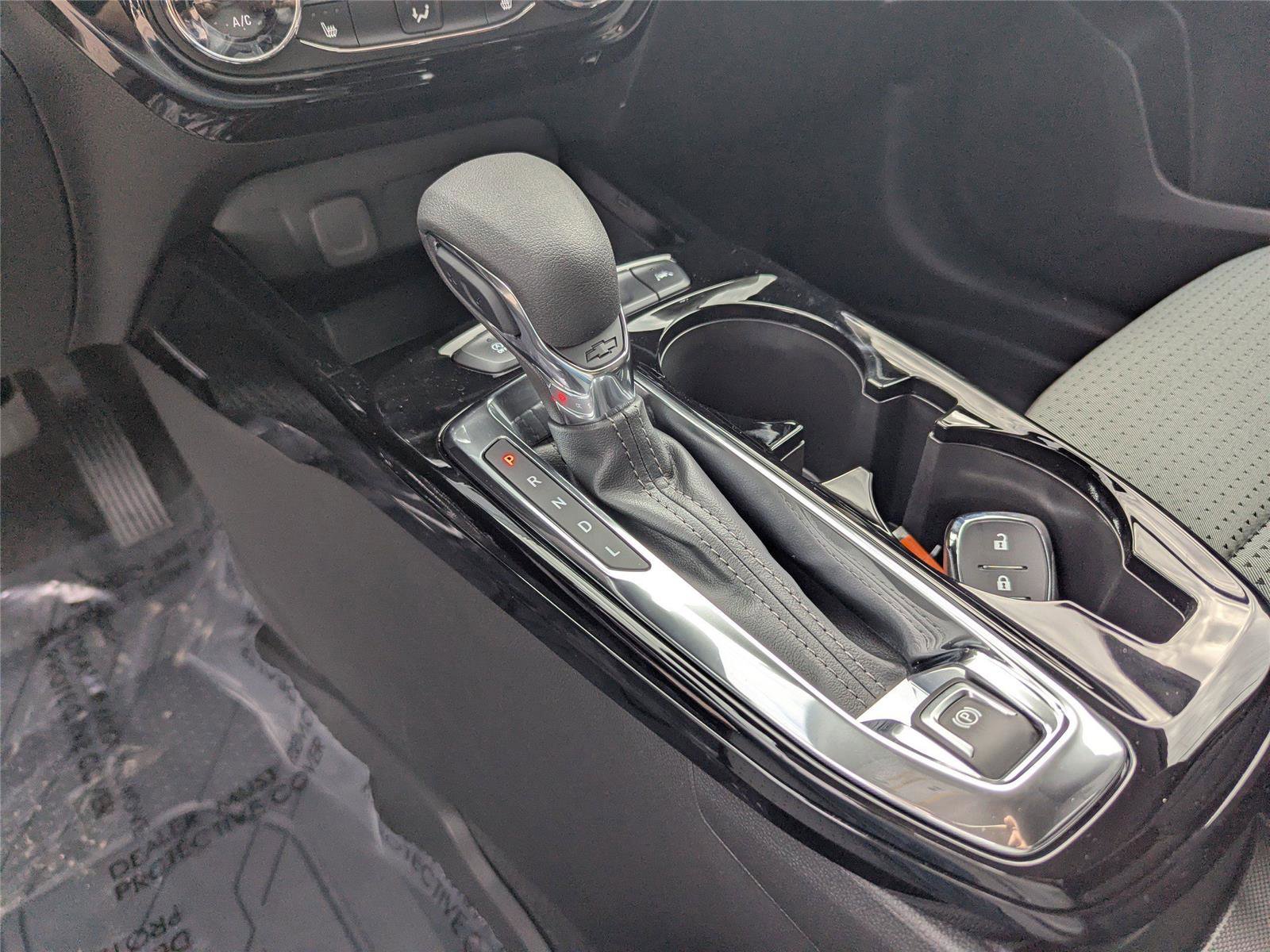 New 2026 Chevrolet Trax LT w/ Driver Confidence Package image 15