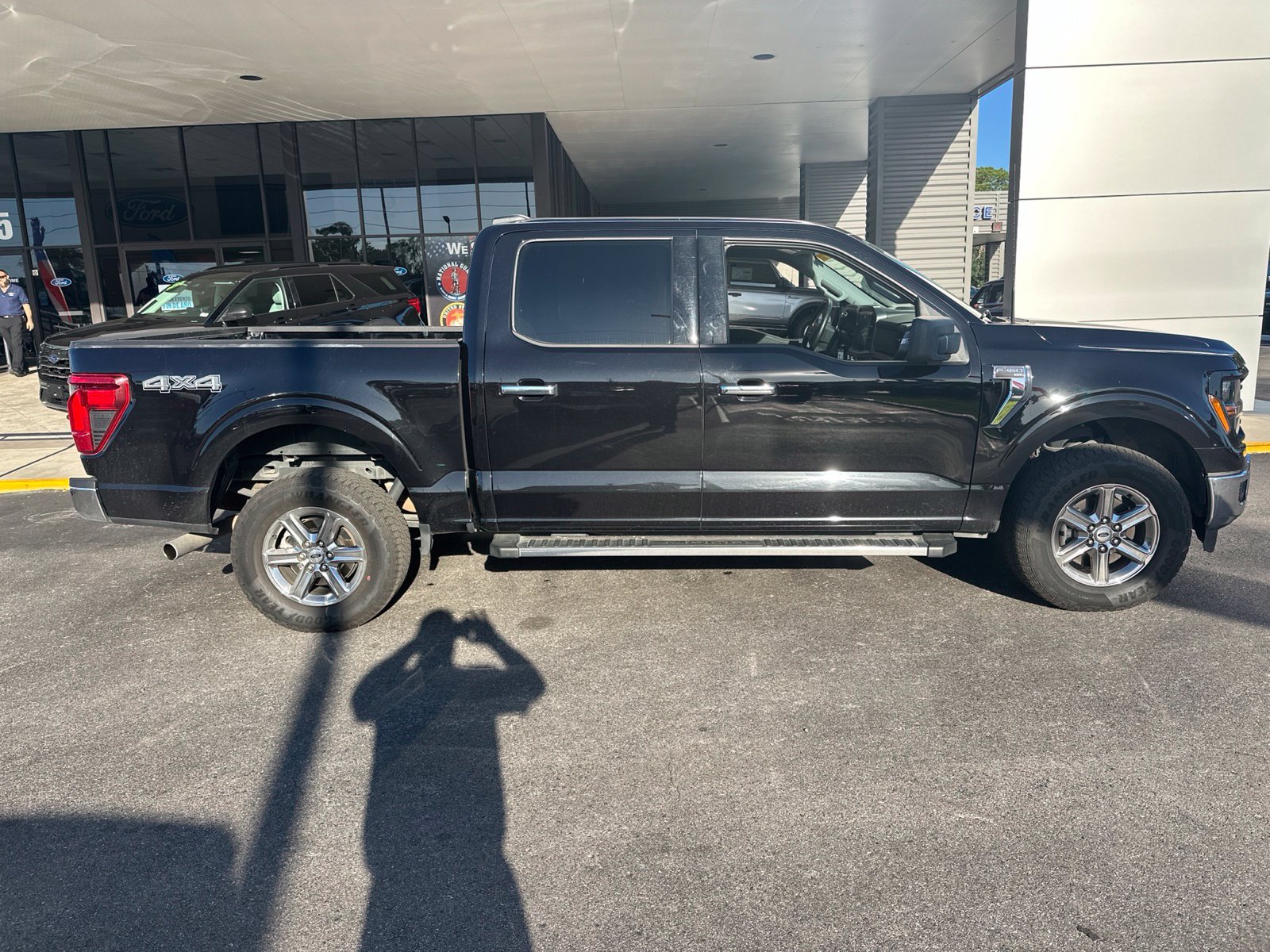 Used 2025 Ford F150 XLT w/ Equipment Group 301A Standard AWD/4WD image 2