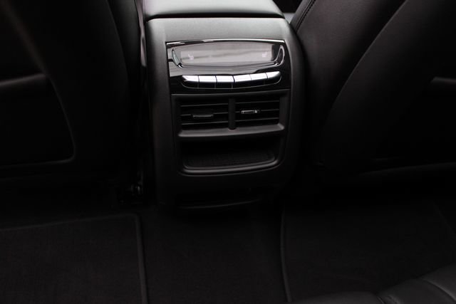 Used 2019 Cadillac XT5 Premium Luxury AWD/4WD image 24