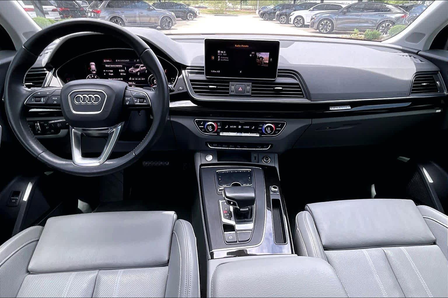Used 2019 Audi Q5 Prestige w/ Prestige Package image 15
